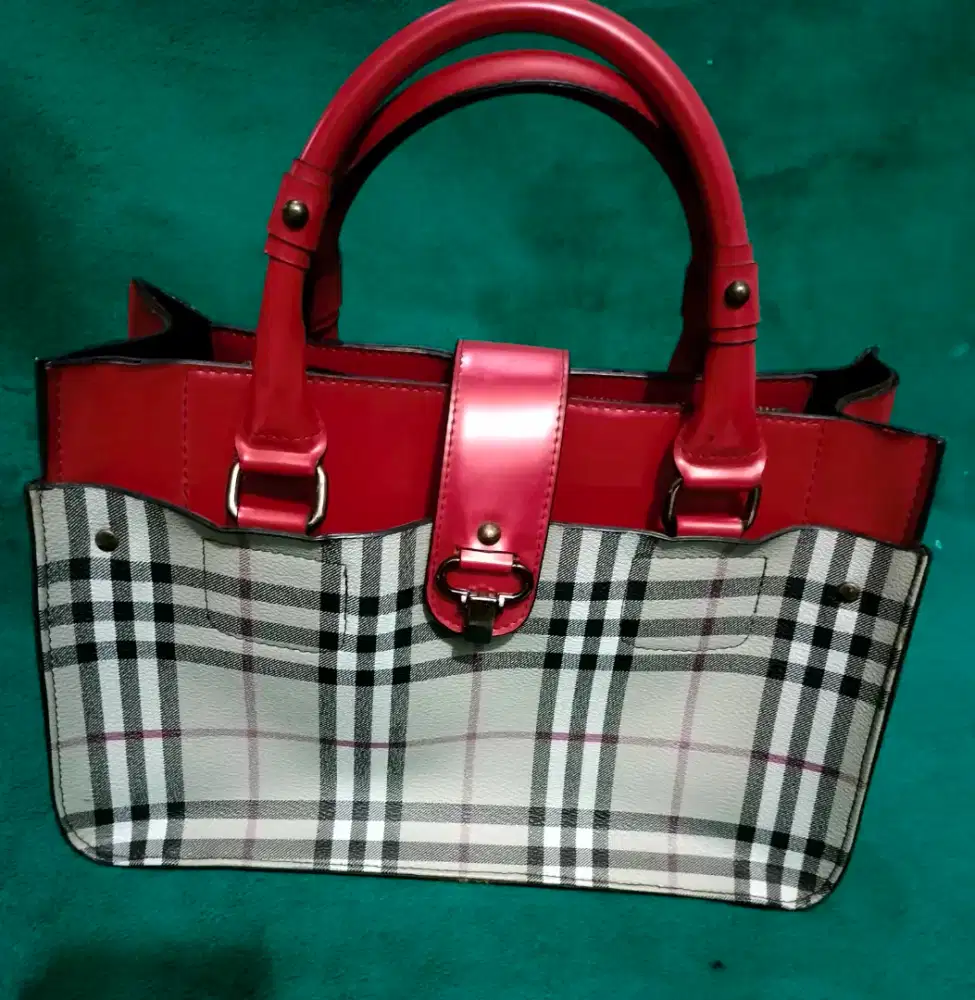 TAS BAGUS KUAT MASIH SEPERTI BARU