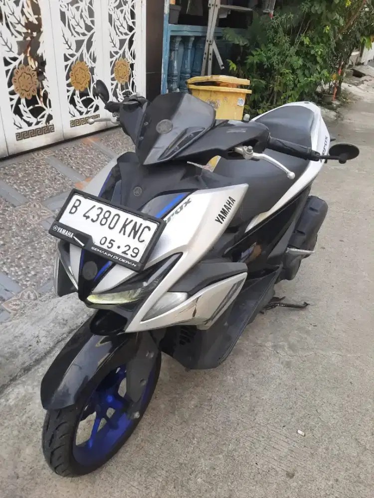 Yamaha Aerox 2019 ss lengkap mesin bagus plat Bekasi Kota,KM 62 Ribuan