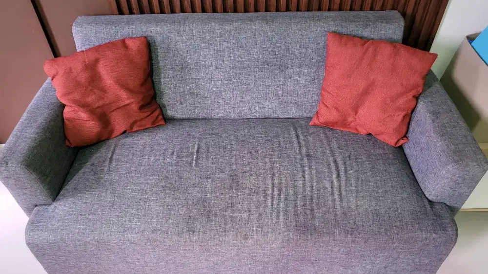 Sofa dua seater free 2 bandal