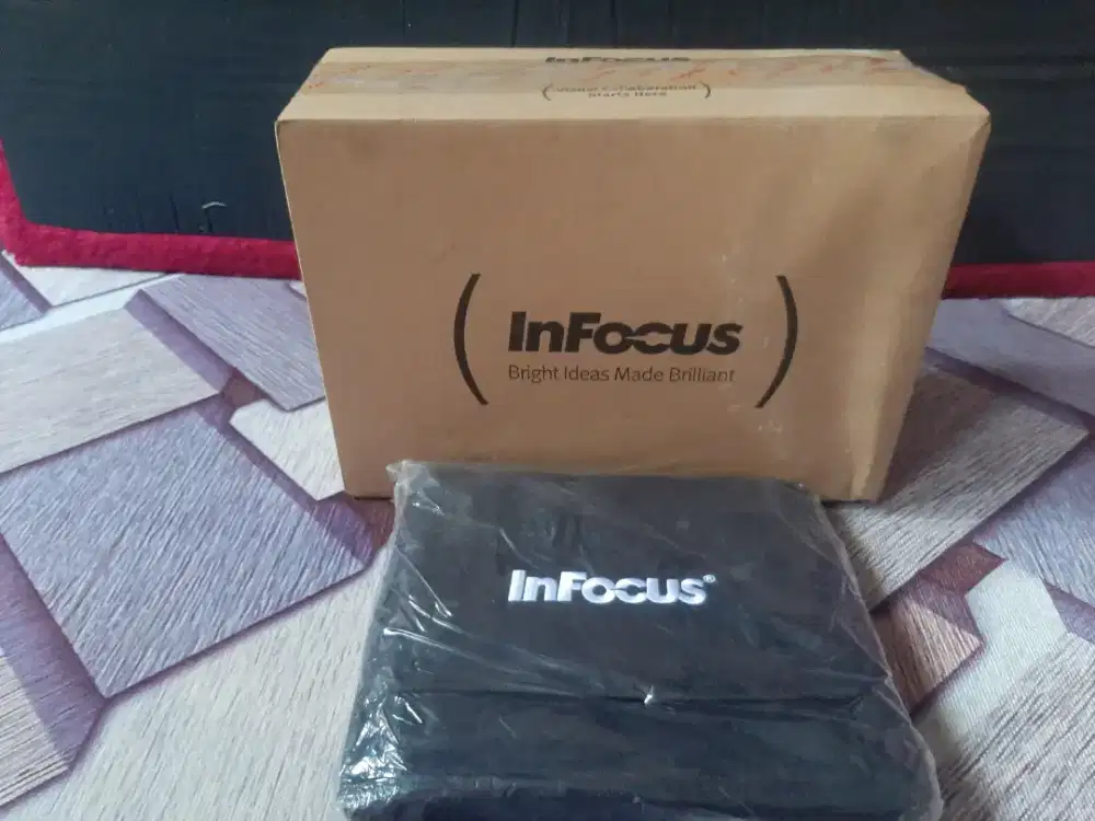 Jual proyektor infocus