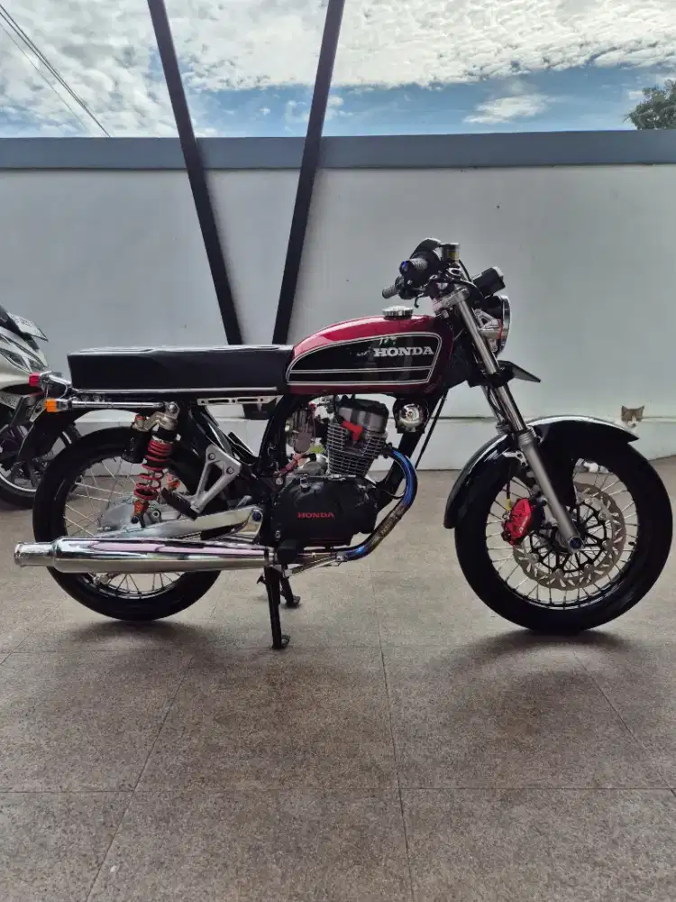 For sale motor CB istimewa