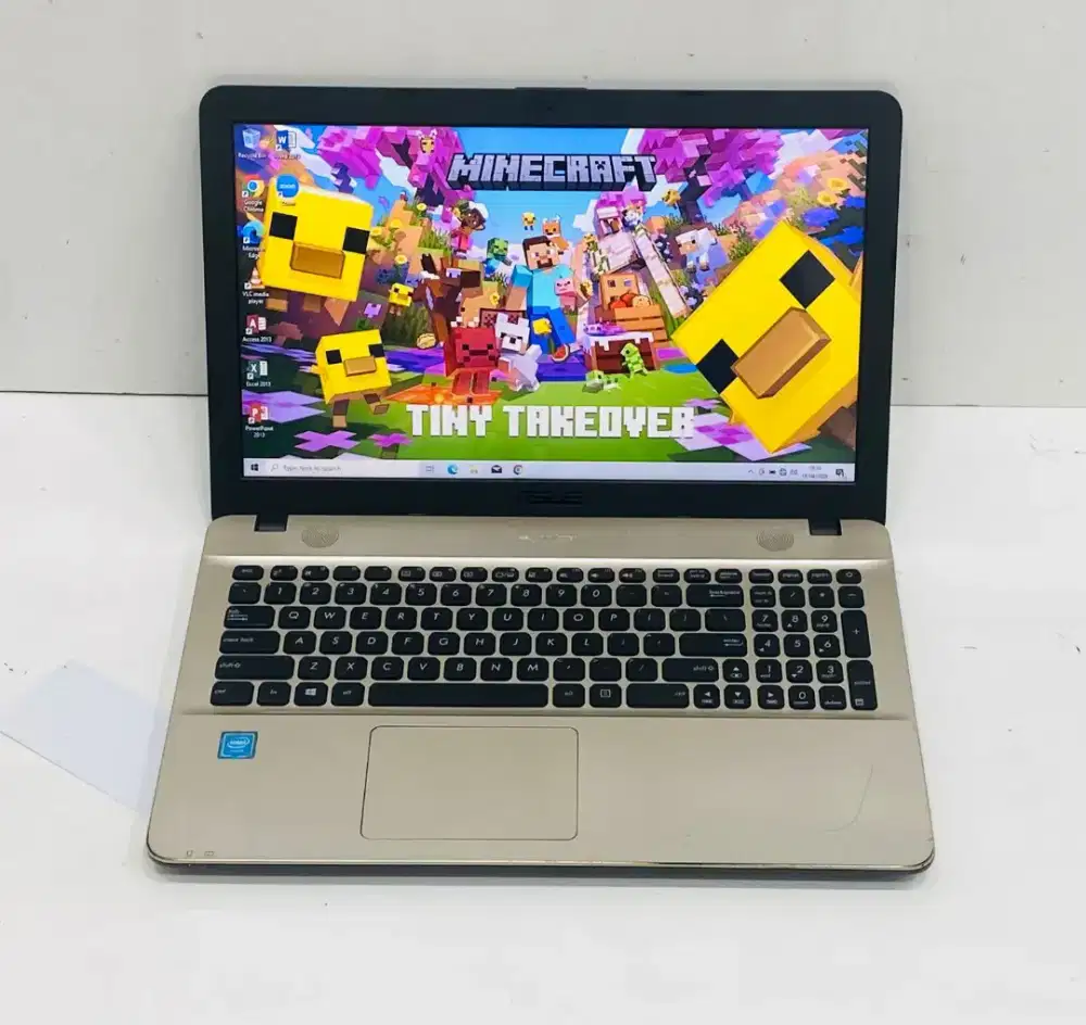 Type laptop : Asus X441NA Slim Design