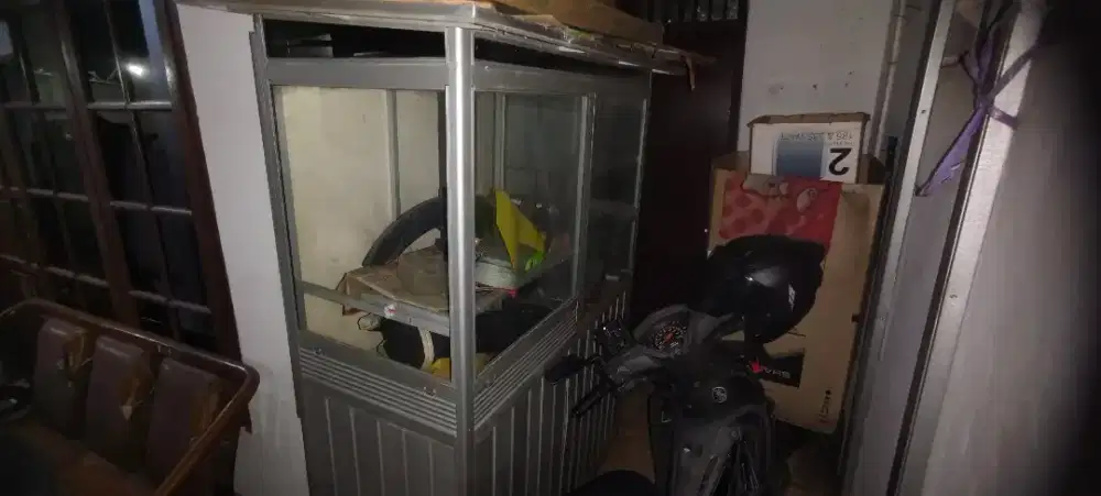 gerobak etelase roda