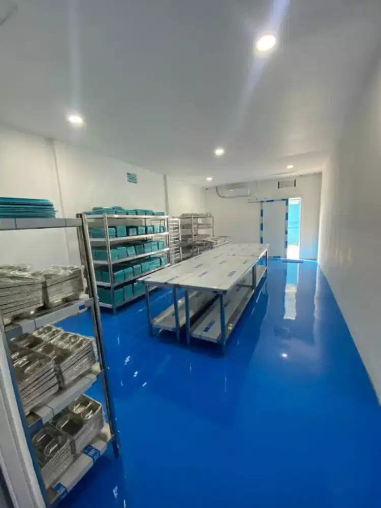 Cat epoxy lantai & jasa pasang