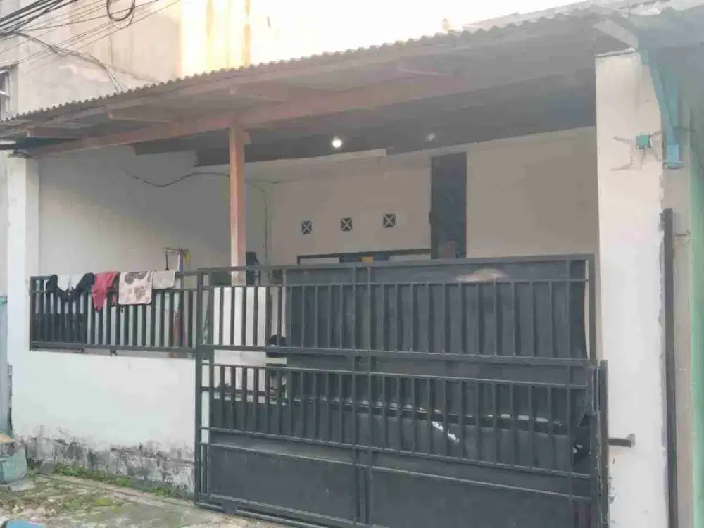 dijual rumah di mondoroko singosari