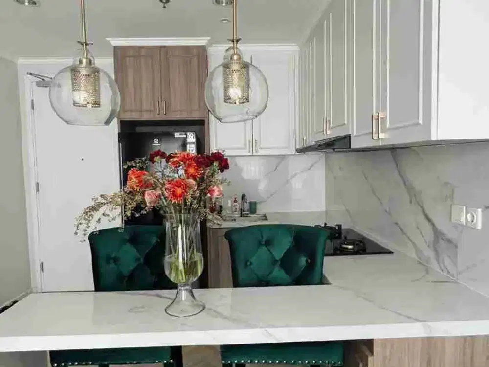 Dijual Apartemen Paddington Height Alam Sutera Type 2 Br luas 94,5.2 ada furniture Lt 10 dekat ke Kampus Binus, Survei & Nego yuk!! siap huni!