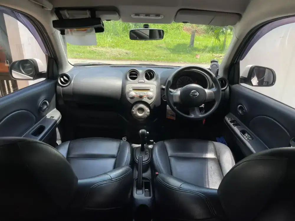 Jual Nissan March 1.2 XS AT Hatchback