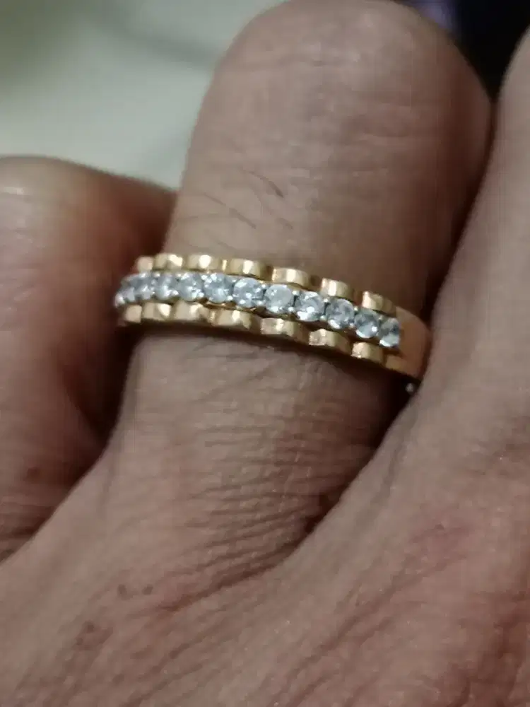 Cincin emas 8k berlian