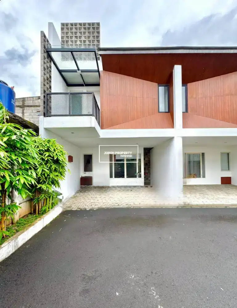 JUAL RUMAH DALAM CLUSTER CIRENDEU DEKAT MRT LEBAK BULUS