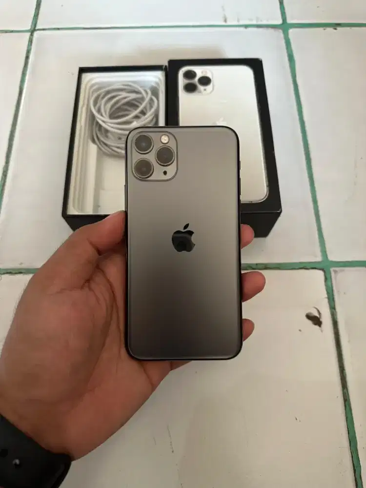 iPhone 11 Pro 64gb all operator