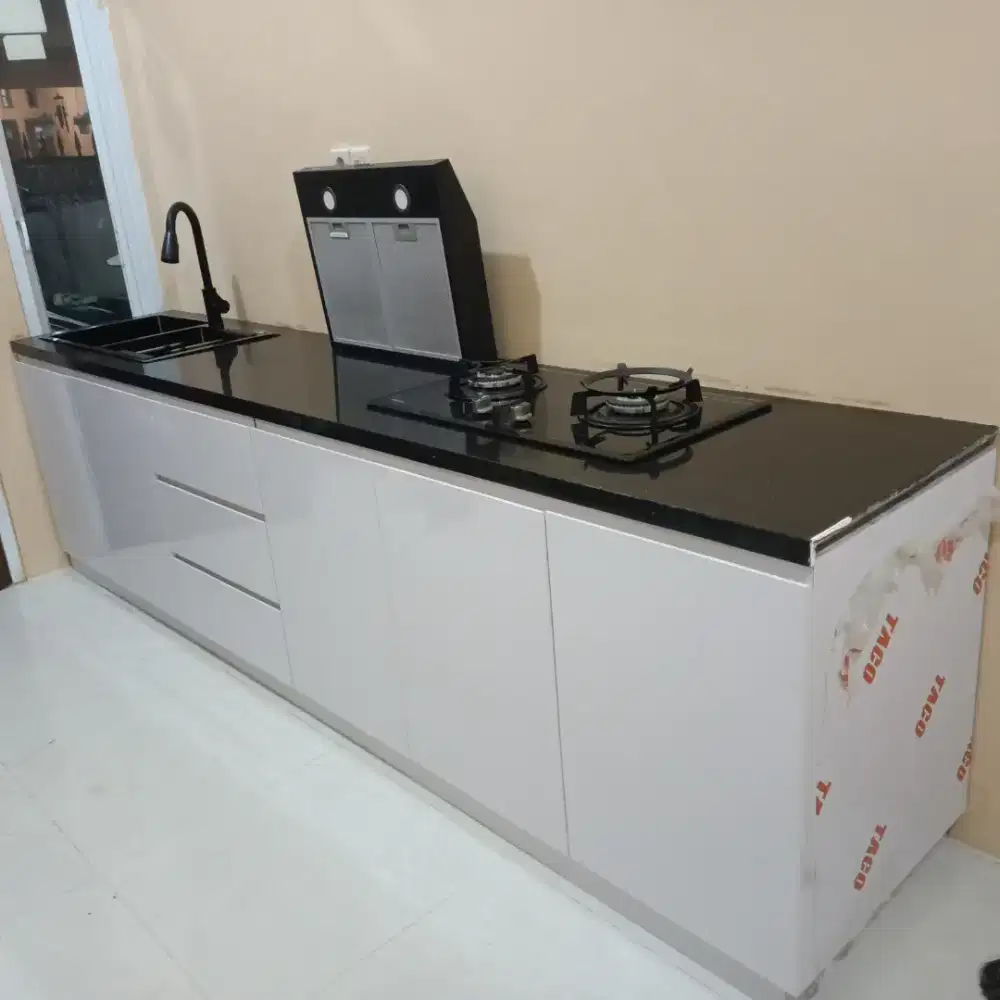 Kitchen set bawah