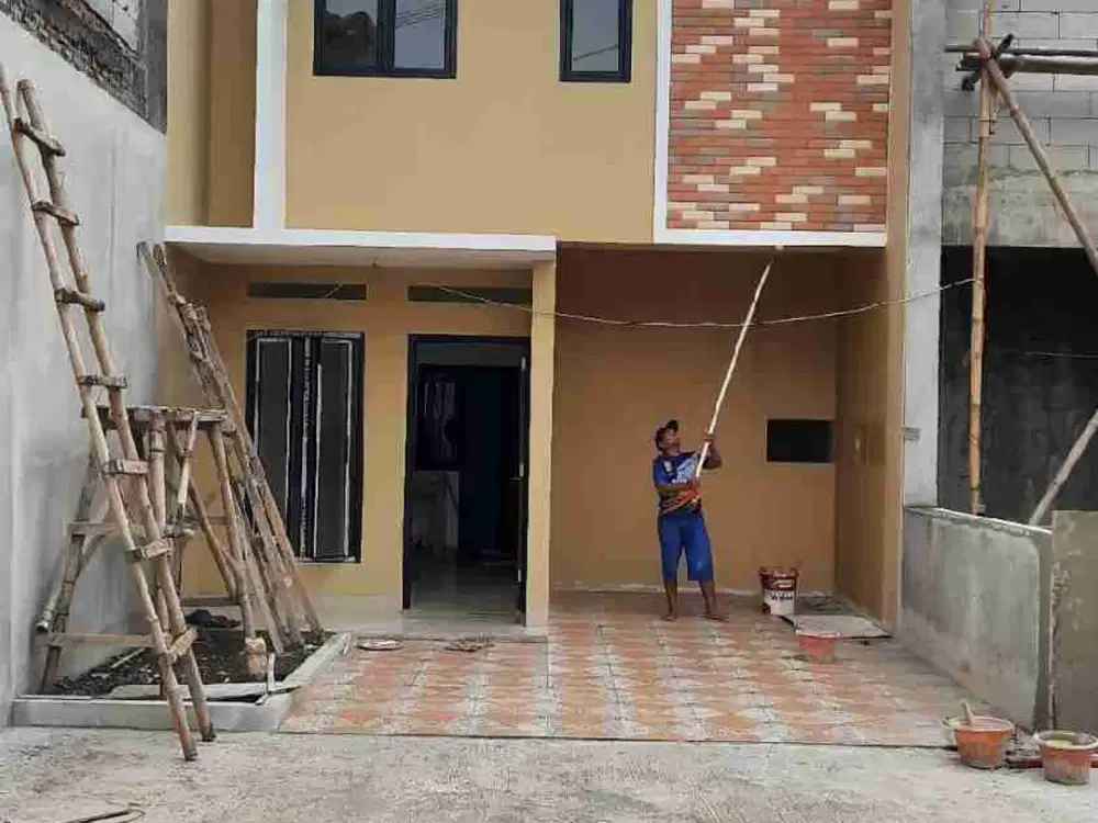 Rumah   650 jutaan free biaya exit  tol lrt cibubur dan tol jatiwarna