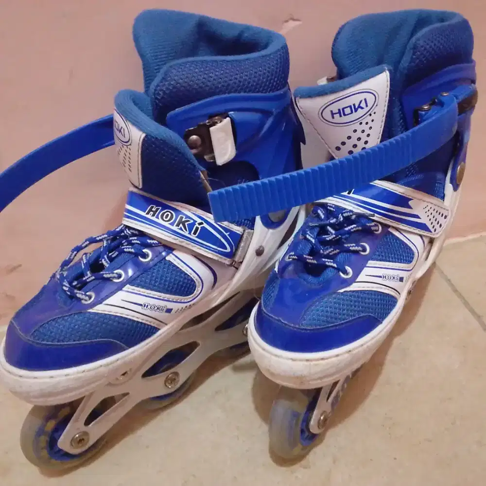 Sepatu bekas ukuran 24centi