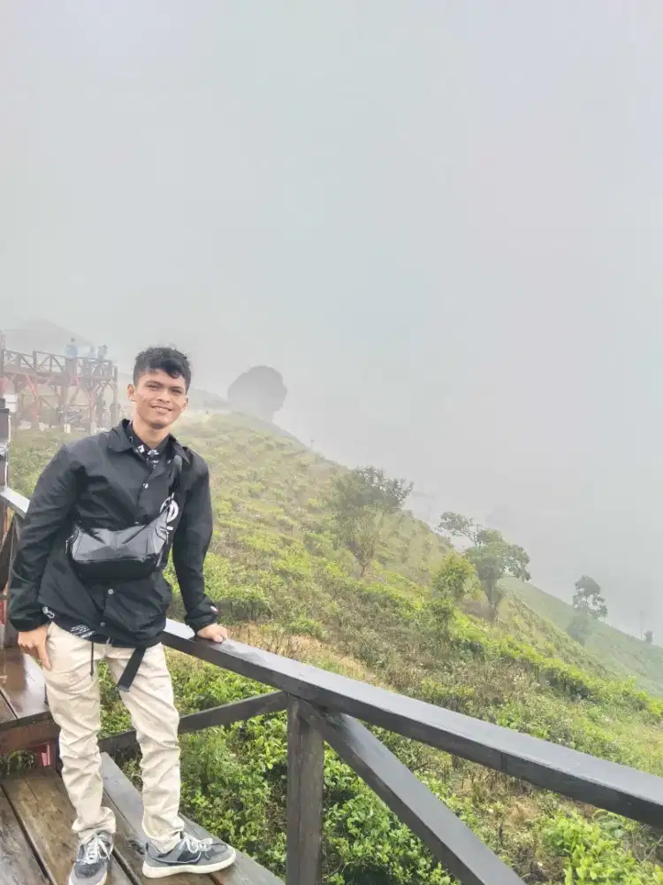 cari pekerjaan poles dan detailng. dan supir