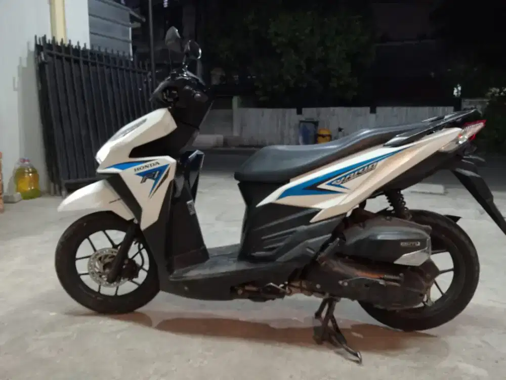Vario 125 LED old