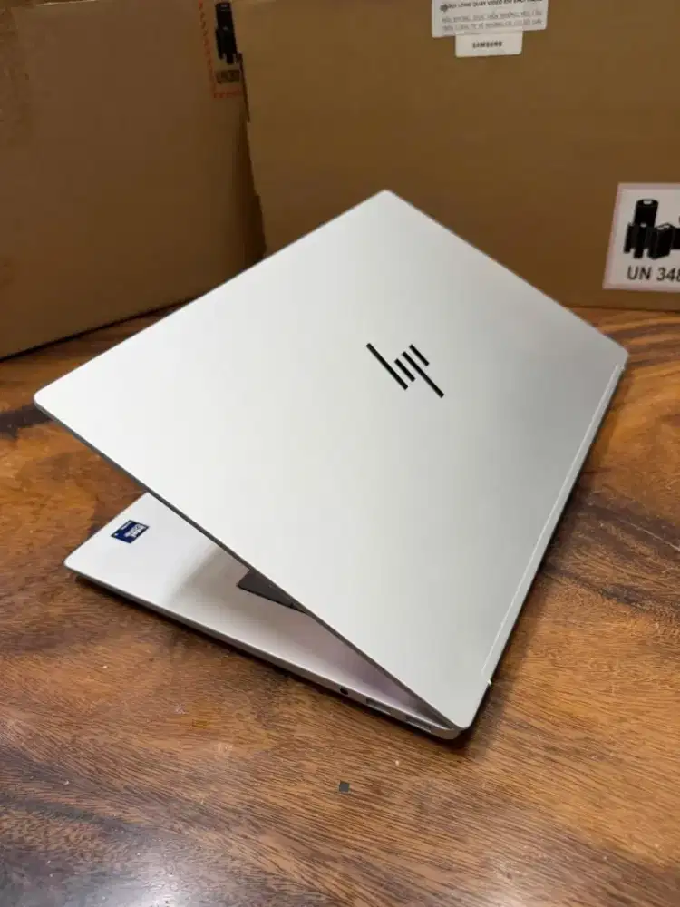 Laptop HP ENVY X360 14 FA0888AU TOUCH 2IN1(Ryzen 7 8840HS-32-SSD 1TB)