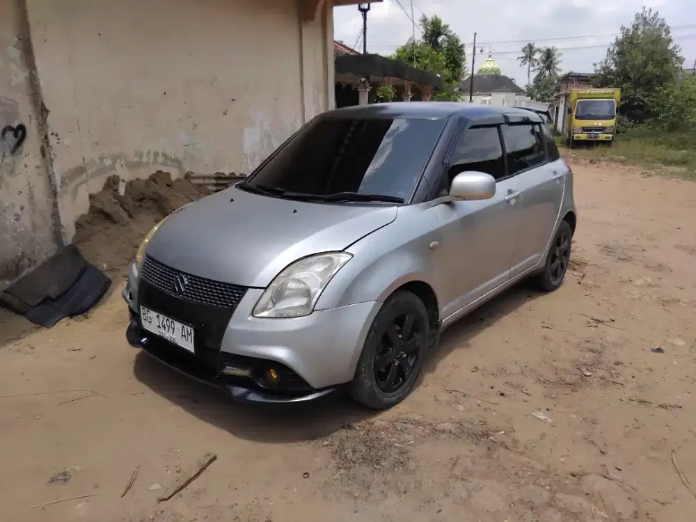 Bismillah jual swift ST 2009 pajak idup irit dan sanggat bertenaga