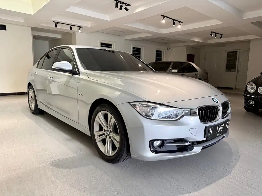 BMW 320i SPORT 2013 BMW 320i 2013 BMW 320i F30 BMW 320i silver BMW F30