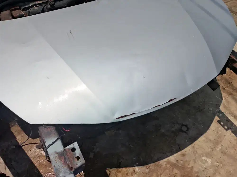 Kap mesin bekas Avanza tahun 2013