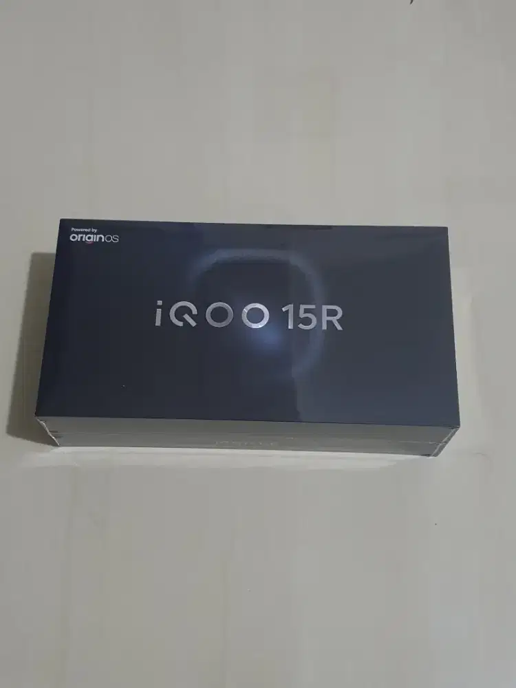 Iqoo 15 R 12/512 GB new