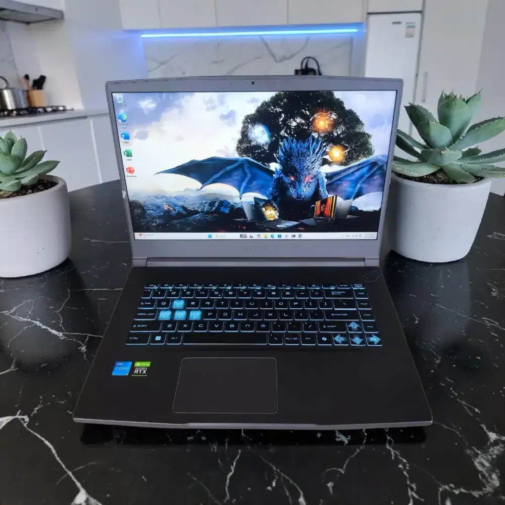 MSI Thin 15 X  FULLSET BOX [GEN 12] RAM 16GB SSD 512GB DUAL VGA  RTX