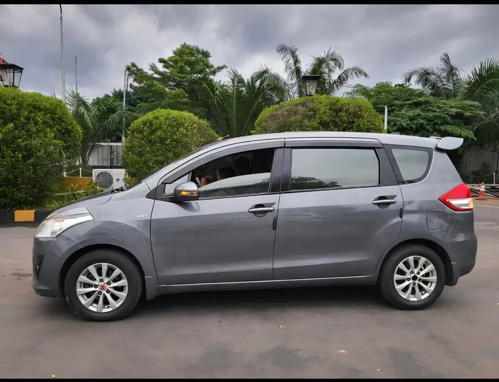 Suzuki Ertiga 2013 Bensin