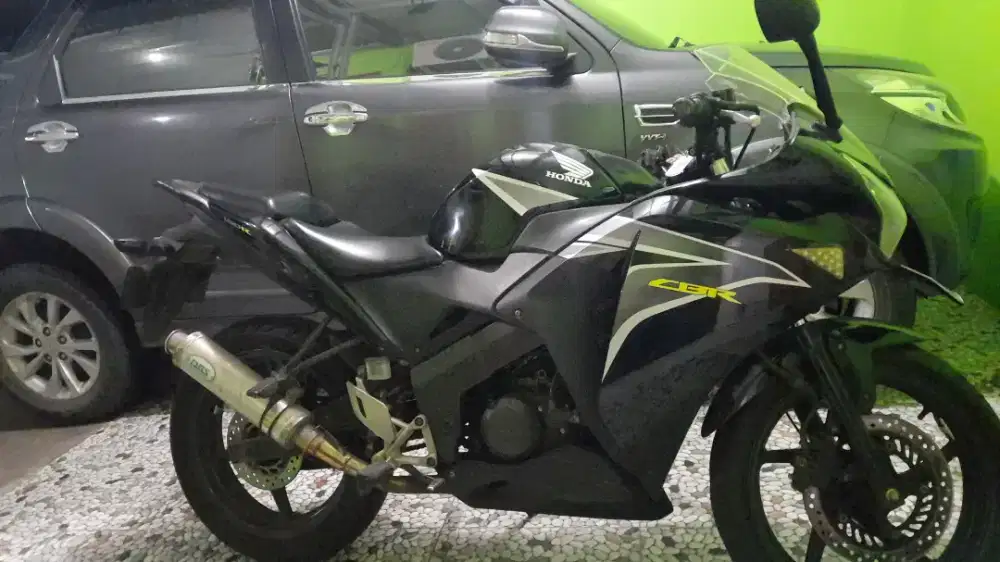Motor cbr 150 fi cbu 2012
