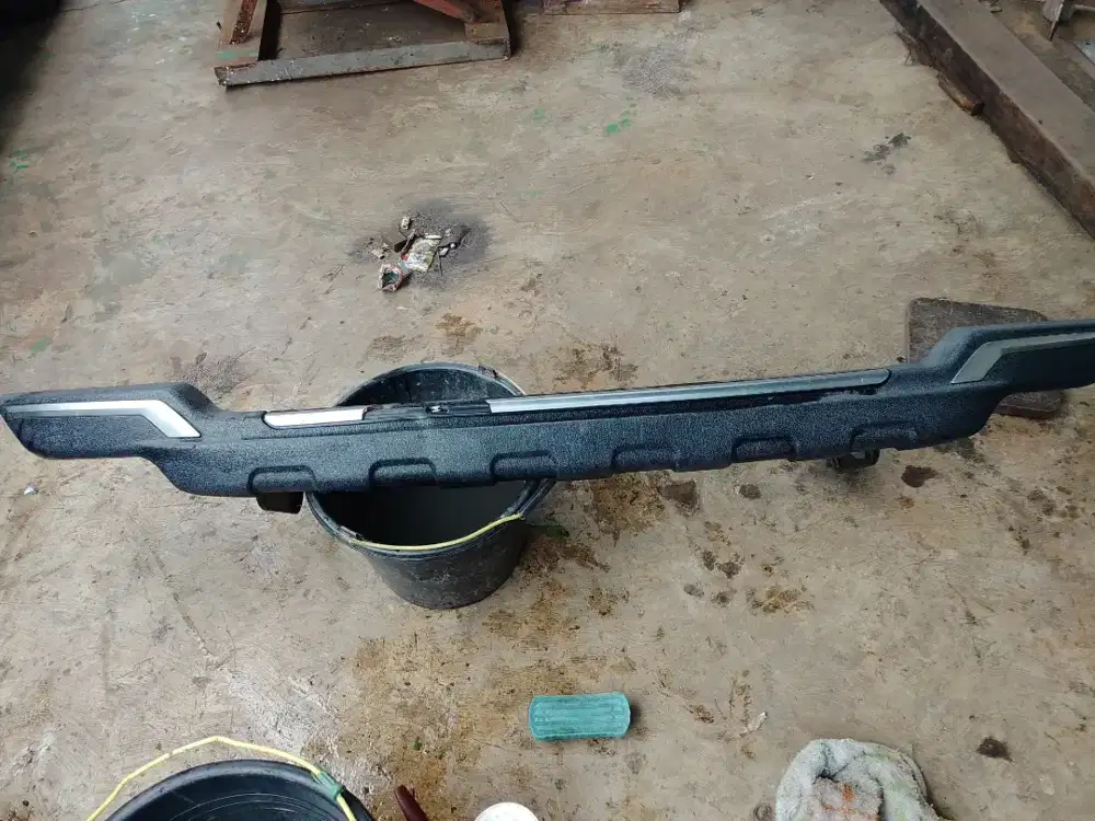 Pengaman bemper belakang Innova ORI bekas