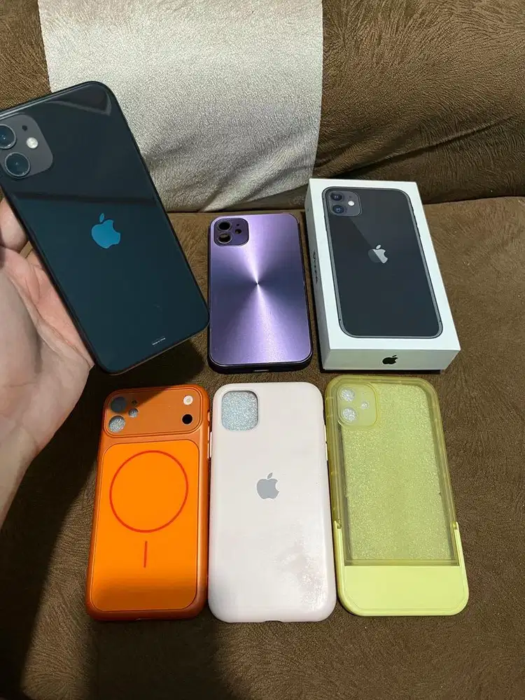 iPhone 11 Hitam 64GB iBox