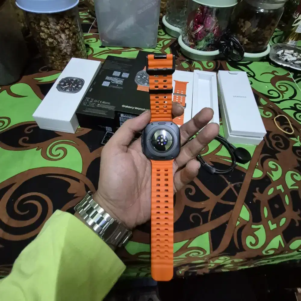 GALAXY WATCH ULTRA 47MM FULLSET LIKE NEW