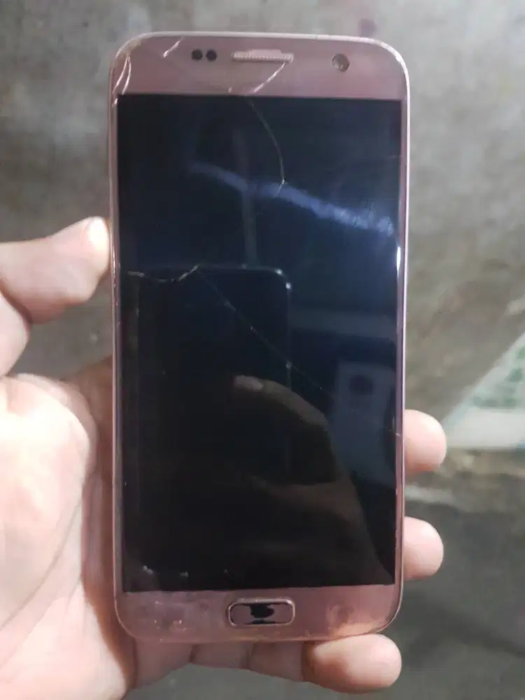 Samsung galaxy s7 flat