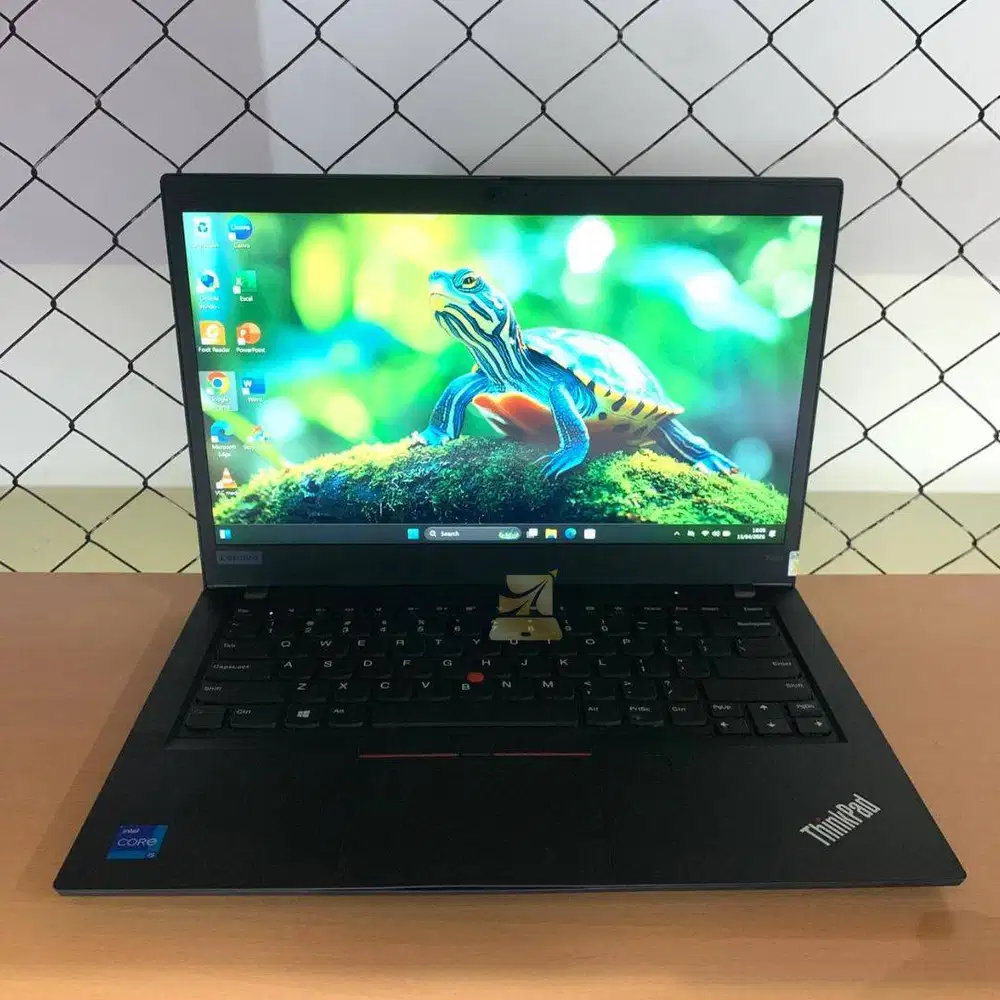 Lenovo Thinkpad T490 / i5-8365U / 16GB / SSD 256GB / W11