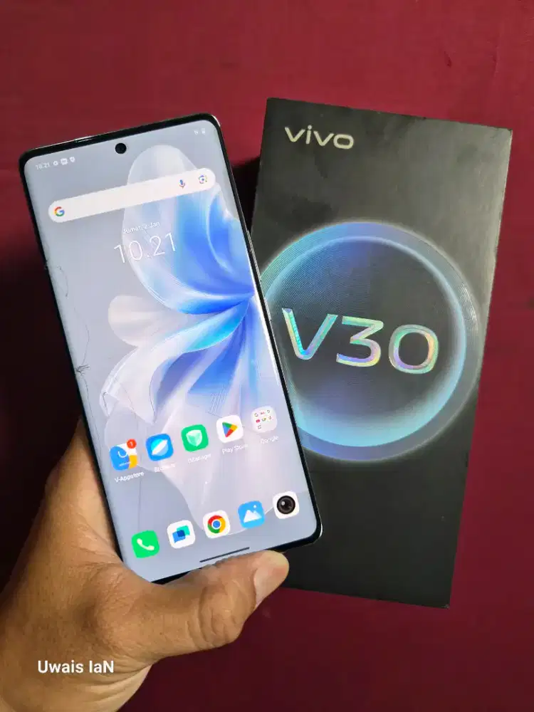 Vivo v30 bekas pakai