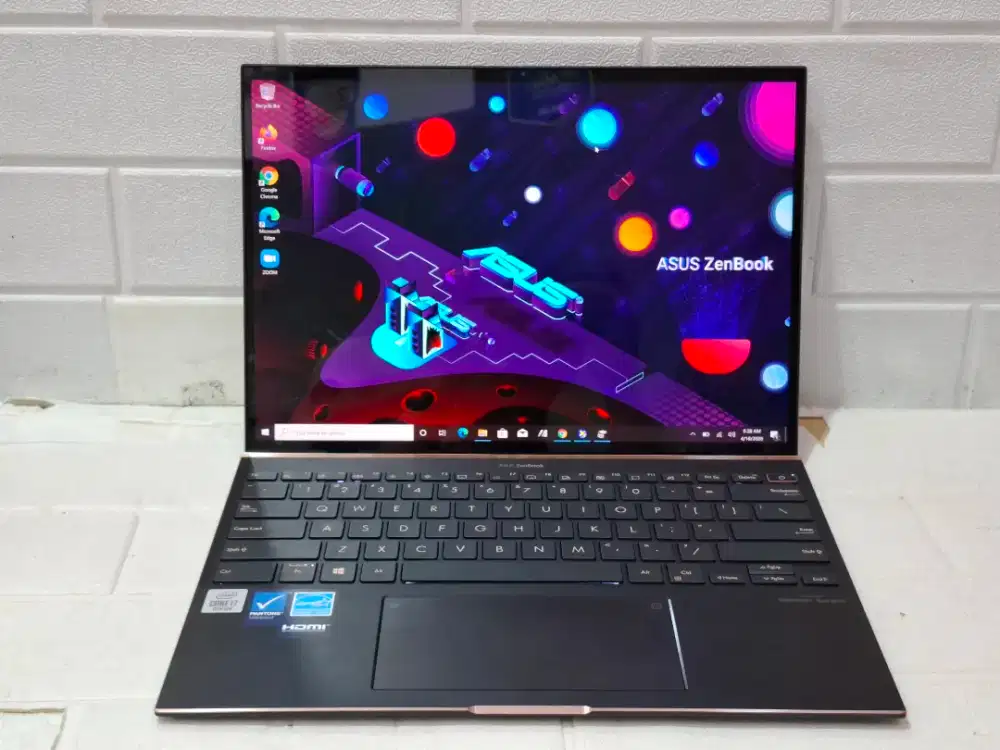 Asus ZenBook UX393JA Prosesor Intel core i7-1065G7/Ram 16GB/SSD 1TB