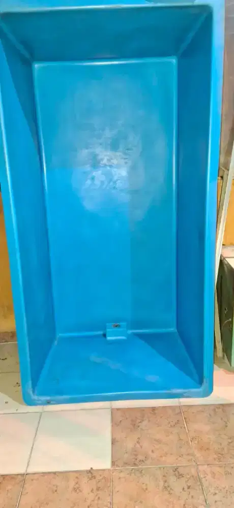 Bak fiber ukuran 150x50x60