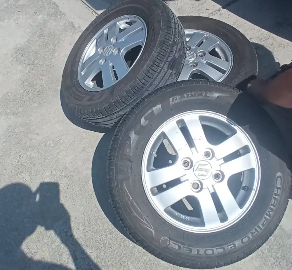 Ban plus velg ex karimun (4 pcs)  ring 13 pcd 4x100 , ban uk. 70 /175