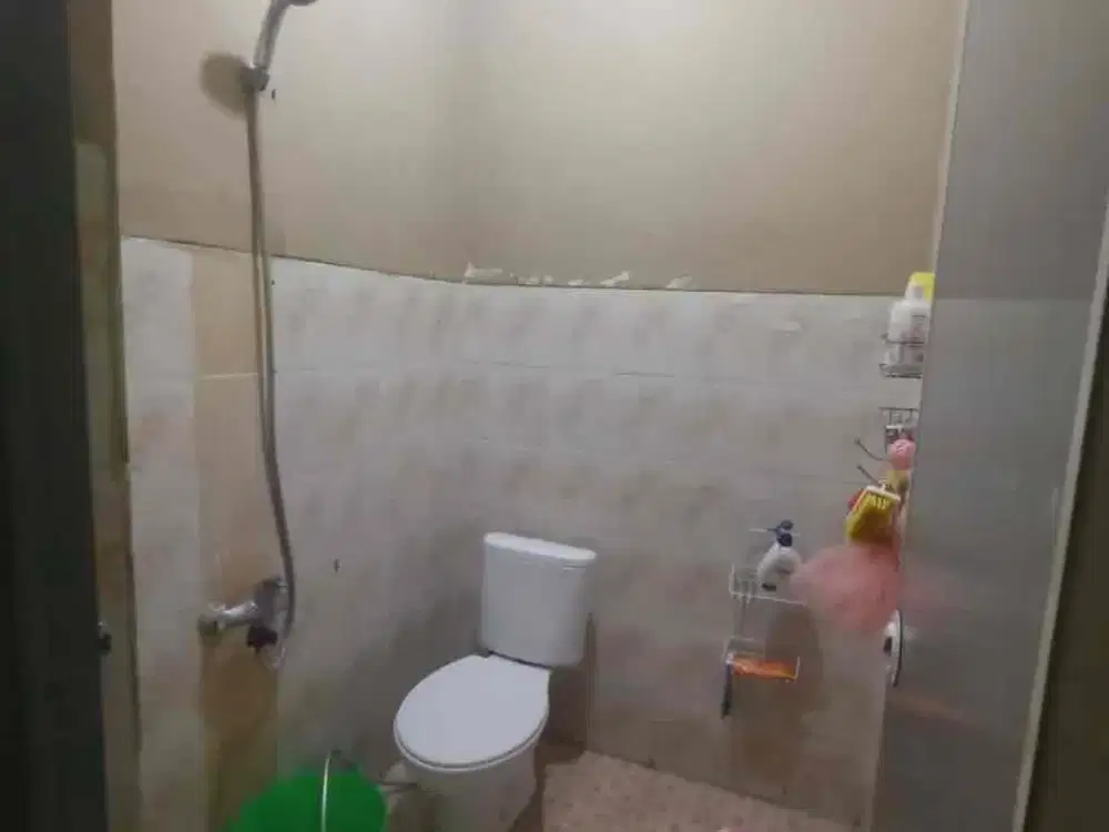 Disewakan rumah di taman cibaduyut indah bandung