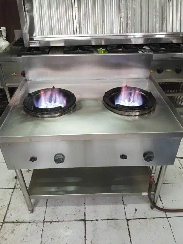 Kompor 2 tungku Haigh pressure ukuran 100x75x80

Harga : 3,6jt