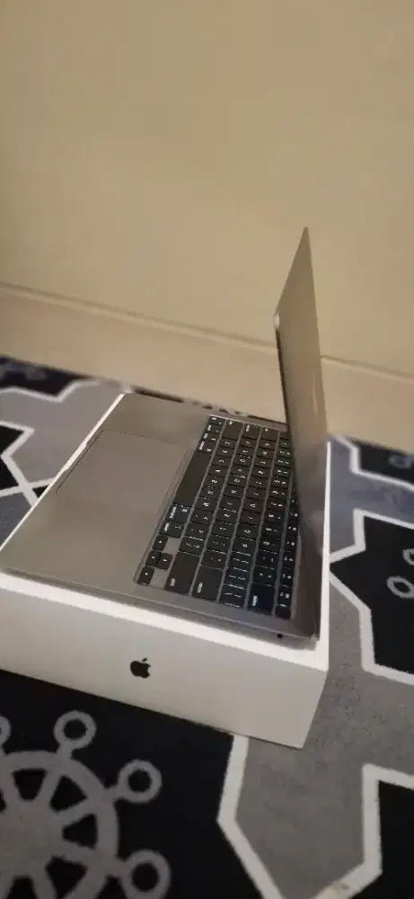 Dijual cepat Macbook air m1