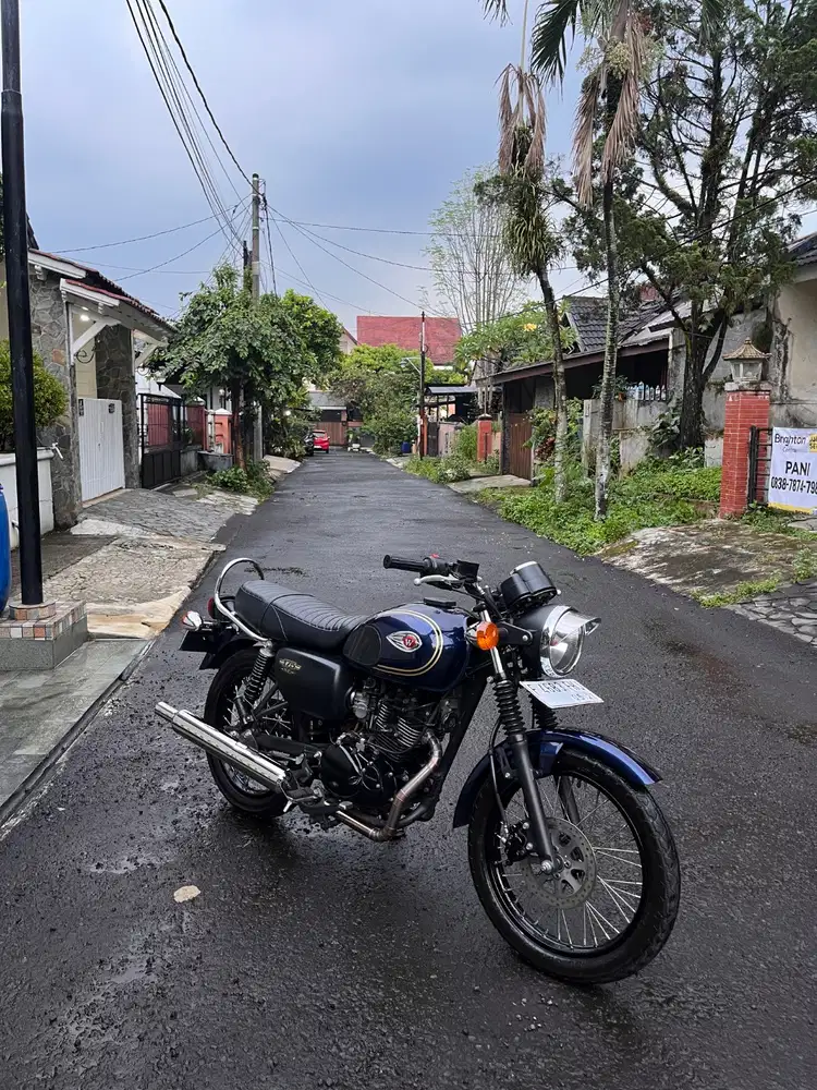 DIJUAL KAWASAKI W175 SE 2021