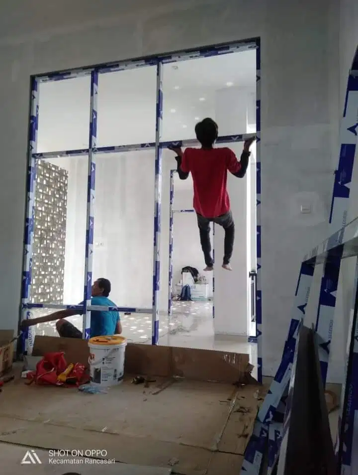 Kusen alumunium moderen