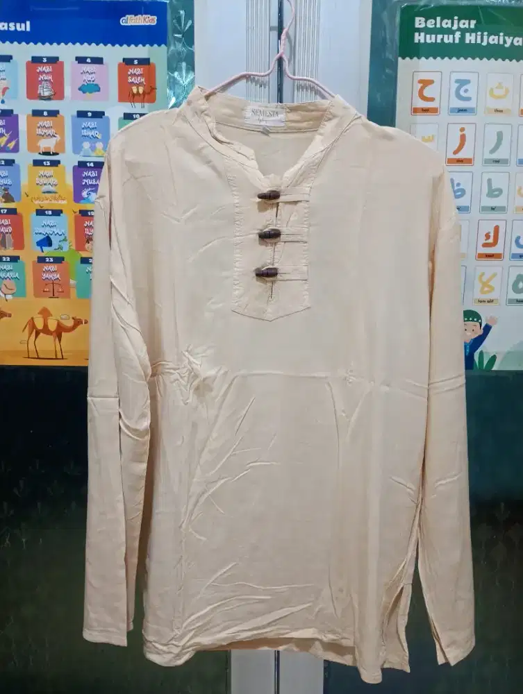 Kemeja Koko Etnic Warna Cream Semesta by Tampan size L