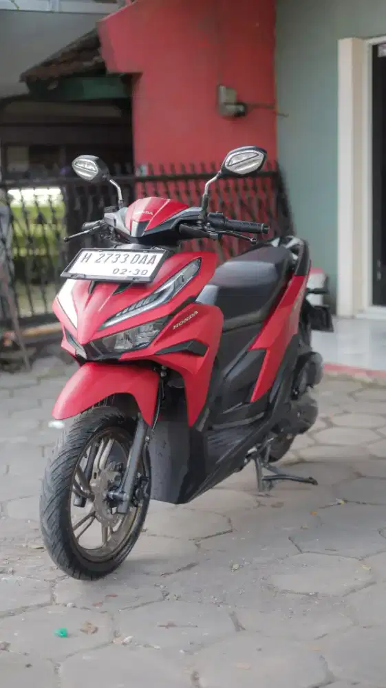Vario 125 2025 SE  ISS keyless tipe tertinggi