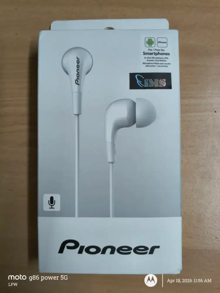 Earphone Pioneer
