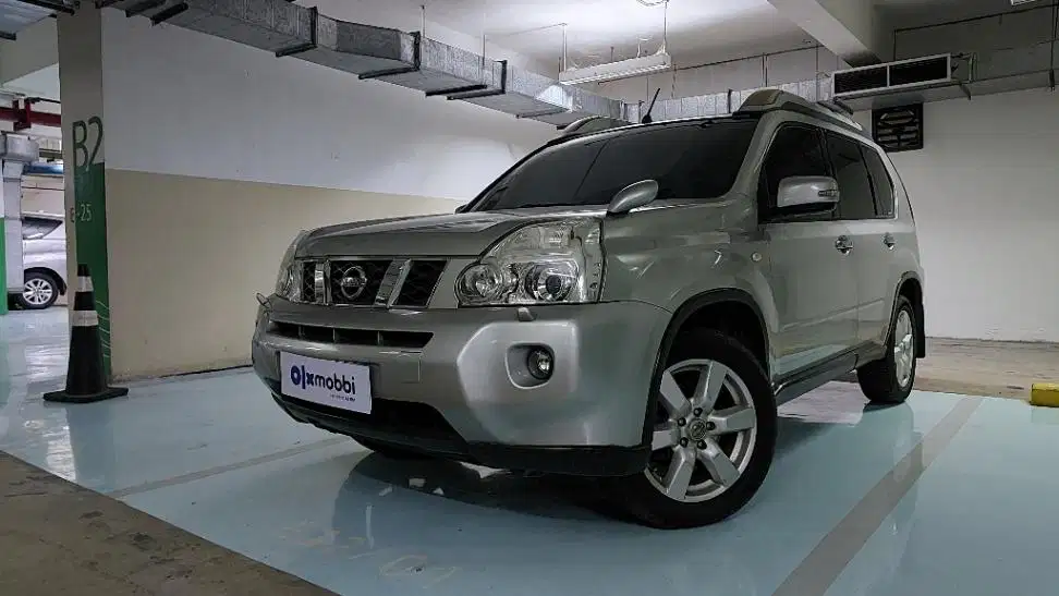 DP MURAH Nissan X-Trail 2.5 XT Bensin-AT 2008 Silver CSXCB