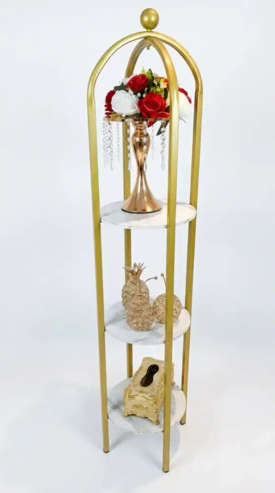 Rak cantik dengan hiasannya