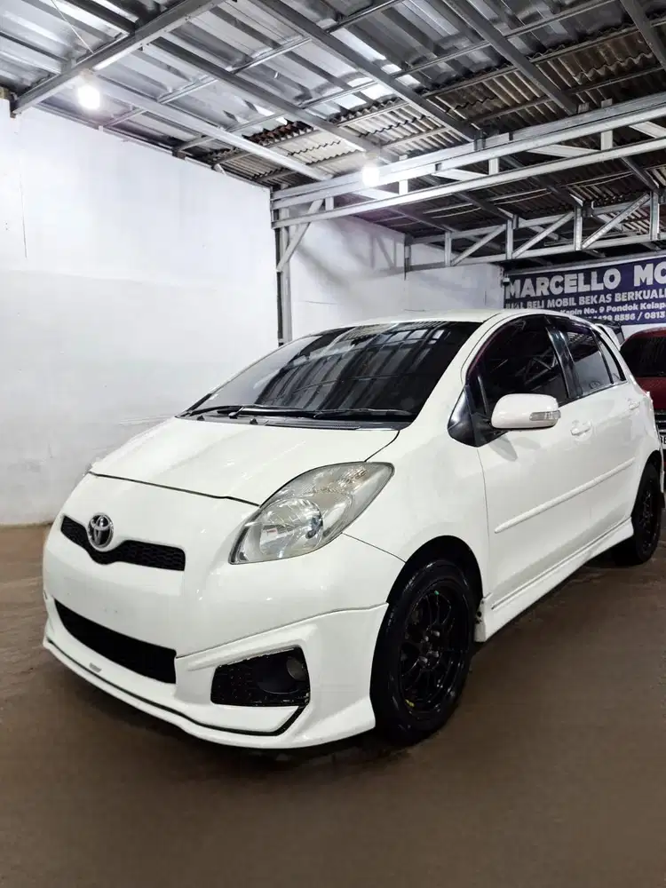 Dp 11 JT Yaris S TRD AT 2012
