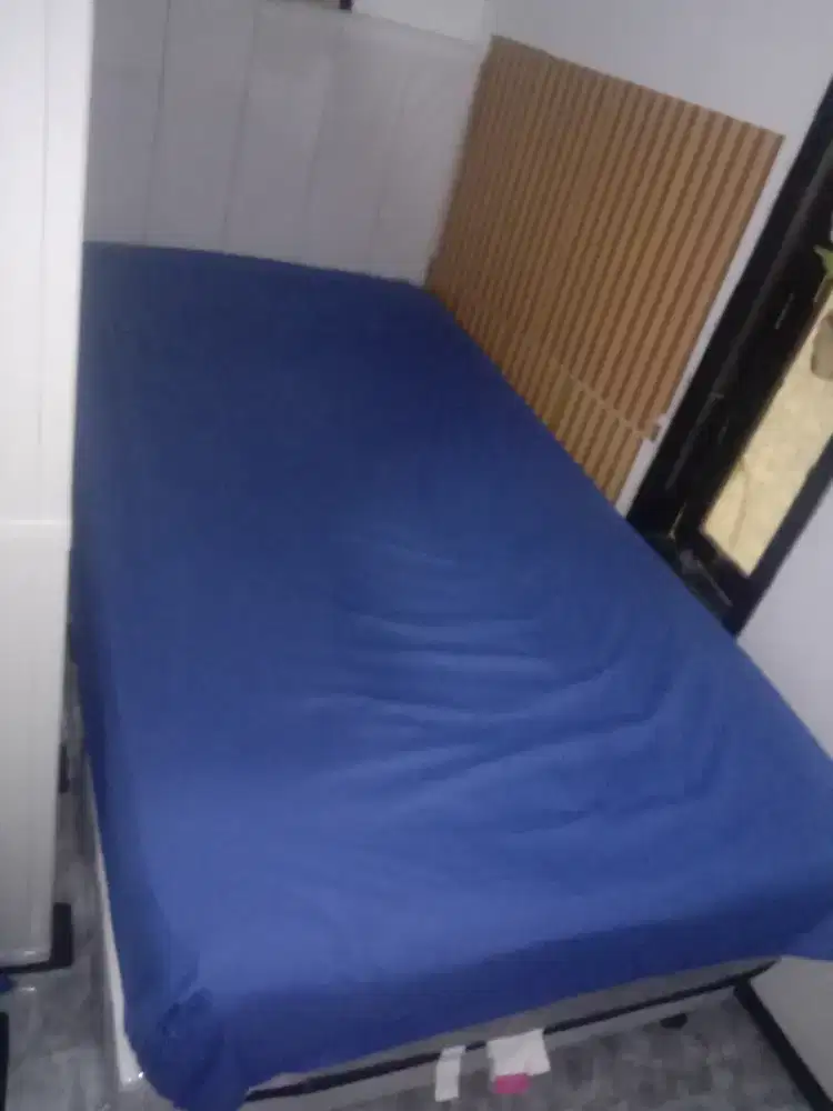 2 spring bed merk elite serenity dan 1 dipan