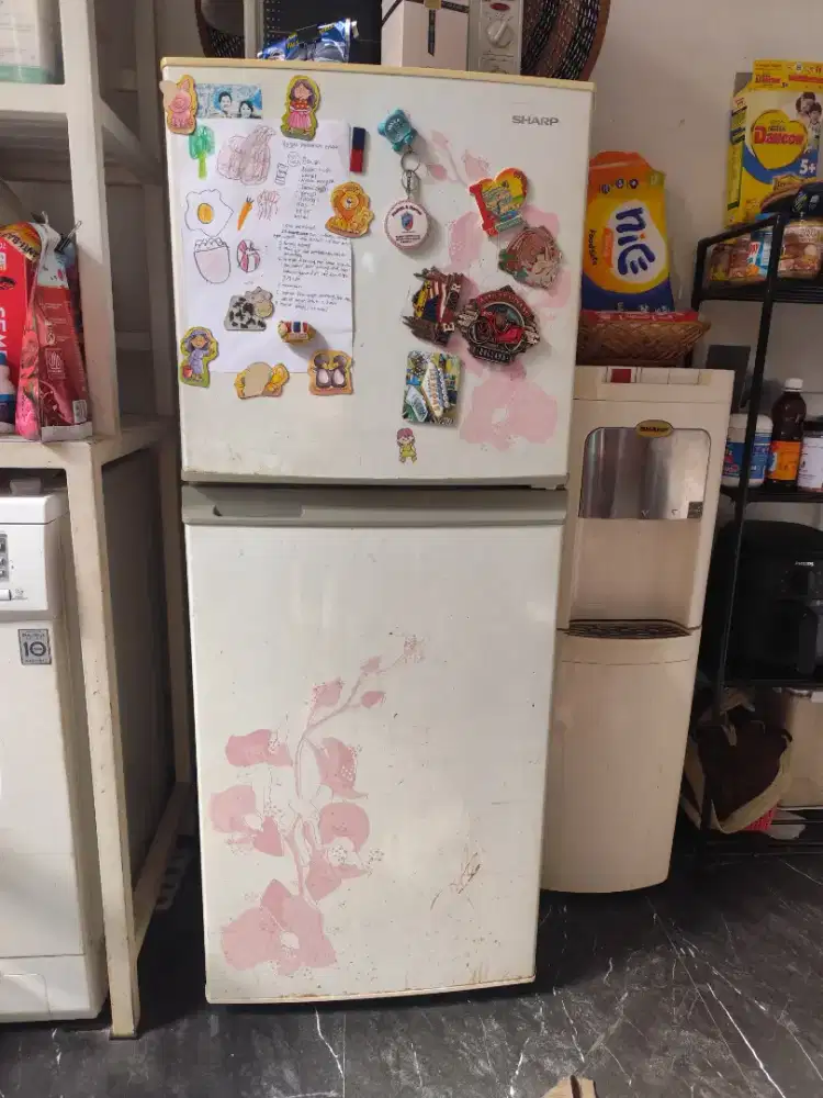 Kulkas Sharp murah depok