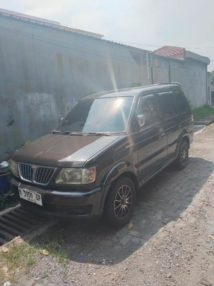 Mitsubishi Kuda 2002 Bensin
